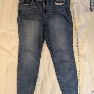 Torrid Feel The Fit Jegging